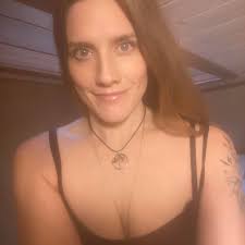 Hi. We are looking for someone to do a deep clean