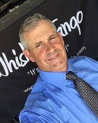 Kris Kiesel's Instagram, Twitter & Facebook