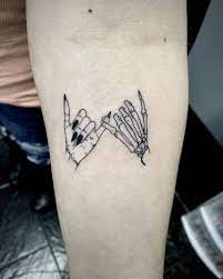 It's the ultimate promise to someone that can't be broken. Top 95 Best Pinky Promise Tattoo Ideas 2021 Inspiration Guide