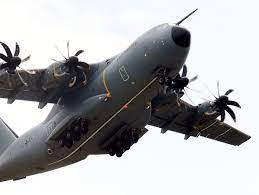 A development and production contract was signed between airbus and european procurement agency occar for 212 aircraft the a400m was displayed at two events in 2010: Airbus A400m Luftwaffe Kann Nur Einen Der Acht Transporter Einsetzen Der Spiegel