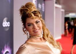 Check spelling or type a new query. Shania Twain Explains How A Britney Spears Performance Inspired Her Las Vegas Residency Vanity Fair