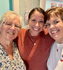 Grandmother, mother and son Quick recovery to grandma