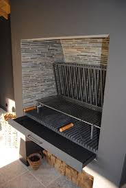 Bouvry Bbq Les Jardins Non Sont Foulee Seulement Pour Les Pelouses Apres Ces Espl En 2020 Barbecue Vertical Bois Barbecue Exterieur En Pierre Cuisine Exterieure