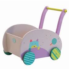 was ist ein lauflernwagen was eine gehschule was ein laufstall wooden toys design wooden kids furniture