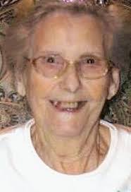 Tamra Farley's Instagram, Twitter & Facebook