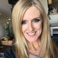 Jana Freeman's Instagram, Twitter & Facebook