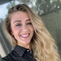 Rachel Loven's Instagram, Twitter & Facebook