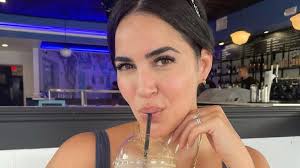 Matka zjistila po dvou týdnech za mřížemi, že je těhotná. Porodila ve  skladu bez oken