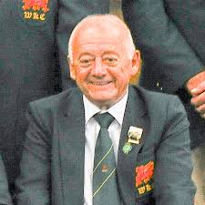 MANAGEMENT COMMITTEE