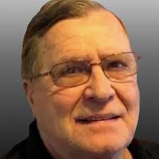 Ruth Marlow's Instagram, Twitter & Facebook