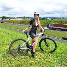 Lais Fuzetto On Instagram Viva O Sonho Da Asa Propria Macaquinho Madala Roupasbike Strava Instagram Tbt Stravabrasil Mtblove Mtbgir