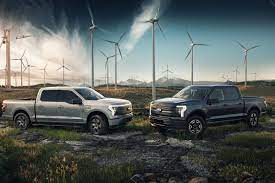 Edmunds explains what you should know. Ford S F 150 Lightning Pro Is An Electric Pickup Truck For Businesses The Verge