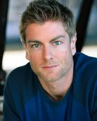 Aidan Gillett's Instagram, Twitter & Facebook