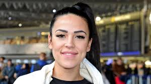 Elena kagan (/ ˈ k eɪ ɡ ə n /; Ex Love Island Star Elena Miras Gemeinsamer Liebes Urlaub Mit Rapper In Dubai