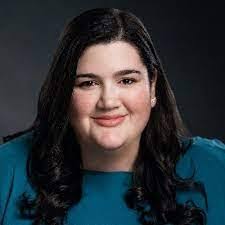 Shelley Ackerman's Instagram, Twitter & Facebook