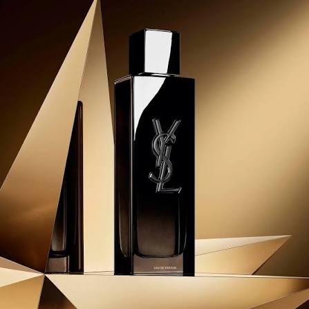 Yves Saint Laurent MYSLF Eau de Parfum - Mejores perfumes florales para hombre