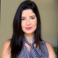 Pamela Morelli's Instagram, Twitter & Facebook