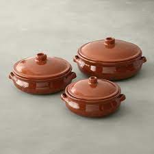 Buy casseroles online at best prices in india. Williams Sonoma Traditional Terracotta Casseroles Set Of 3 Williams Sonoma Terracotta Ceramics Pottery Bowls