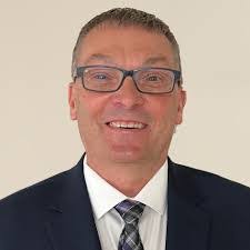 Tim Crump's Instagram, Twitter & Facebook