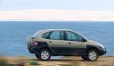 Renault-Scenic-RX4