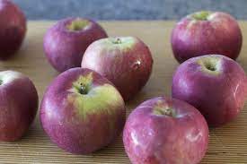 Honeycrisp Apples Honeycrisp Apples Honeycrisp Color Of The Year