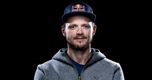 (they won't or, rather, they can't.) Bergzeit Frischluft Kick Mit Salewa Zu Den Red Bull X Alps