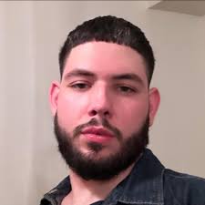 Bill Skarsgård will officially return as Pennywise in the 'IT' prequel  series 'WELCOME TO DERRY' 🎈