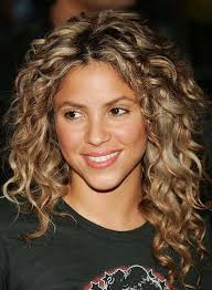 She goes on to say, bobs make for wonderful haircuts for fine hair. 50 Hairstyles For Frizzy Hair To Enjoy A Good Hair Day Every Day