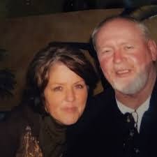 Becky Hardee's Instagram, Twitter & Facebook