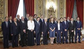 Partecipa anche tu pubblicandone di nuovi! In Questo Governo Della Demenza I Piu Imbarazzanti Sono I Professori Globalist