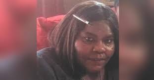 Carolyn Redd's Instagram, Twitter & Facebook