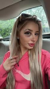 Louise Ratcliffe's Instagram, Twitter & Facebook