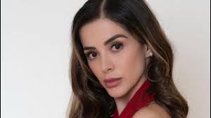 Emma Escalante es Nuria en #mareadepasiones