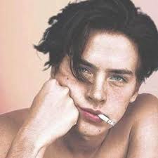 On this day in 2009, Cristiano Ronaldo was presented as a Real Madrid  player in front of a record-breaking 80,000 fans at the Bernabeu. 👕 9  Seasons 🏟 438 Games 🚀 450 Goals 🎯 121 Assists 🔥 44 Hat-tricks 🏆 16  Titles.