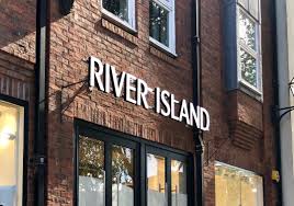 Последние твиты от river island (@riverisland). Court Bans Man From River Island News And Star