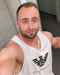 Dennis Petermann (@sportmeen) • Instagram photos and videos