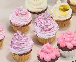 حلويات كب كيك Mini Cupcakes Desserts Food