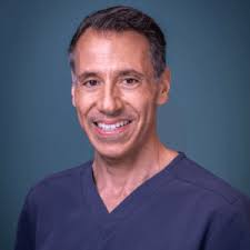 Kenneth Karp's Instagram, Twitter & Facebook