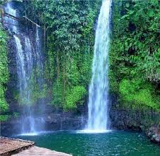 Curug ini menawarkan daya tarik utama berupa aliran air yang segar dan jernih. 33 Tempat Wisata Curug Air Terjun Di Kabupaten Purbalingga Destinasi Wisata