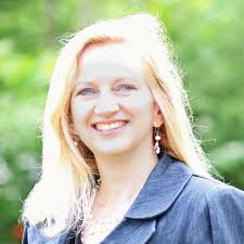 Linda Chalk's Instagram, Twitter & Facebook