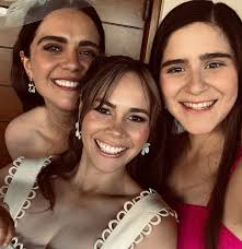 Gaby Morales 🌸🧦 (@gabym0rales) • Threads, Say more