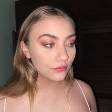 Ruth Burden (@makeupbyruthb) • Instagram photos and videos