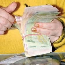 Convert between the units (eur → ron) or see the conversion table. Èine 5 000 De Lei ValoreazÄ 1 000 De Euro Ne Dai Doar 200 NemÈi PÄcÄliÈi Cu Bani RomaneÈti Vechi La Neumarkt Ziarul Romanesc Germania