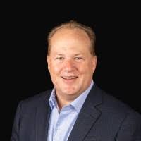 Bryan Holcomb's Instagram, Twitter & Facebook