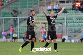 Head to head statistics, odds, last league matches and more info for the match. Live Teramo Palermo 2 0 Diretta Testuale Di Mediagol It Mediagol