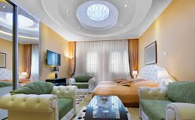 إلى أي مدى ينخفض السقف بسقف ممتد كم من السنتيمترات يمكن أن تخفض البنية أثناء التركيب