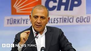 Gürsel Tekin: Kayyum-Ernennung und die Folgen für die CHP Istanbul - Imagen principal del artículo
