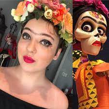 Coco Week) My obsession for Frida Kahlo has only grown since I dressed up  as her for a 5th grade project. Luckily my eyebrow has gotten better :  rMakeupChallenge