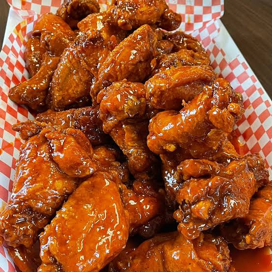 WINGNUTZ BUFFALO - AMHERST - Menu, Prices & Restaurant Reviews - Tripadvisor