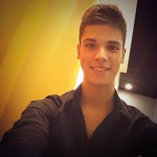 kristal sanchez (@kriistal_98)